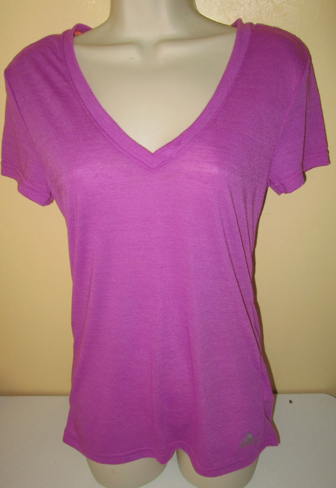 ADIDAS~X-SMALL 0 2~Flash Pink / Matte Silver Regular Fit Vintage Tee Shirt