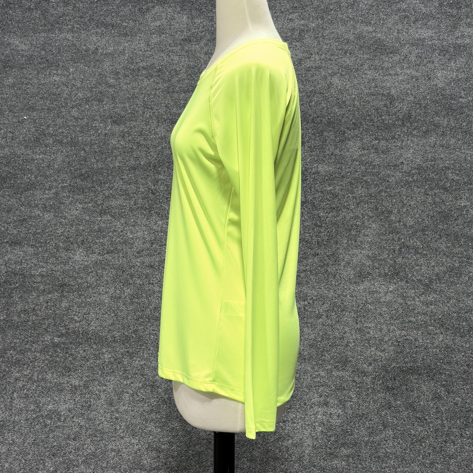 Vapor Apparel Shirt Womens Large Neon Yellow Long Sleeve UPF 50+ Sun Outdoor