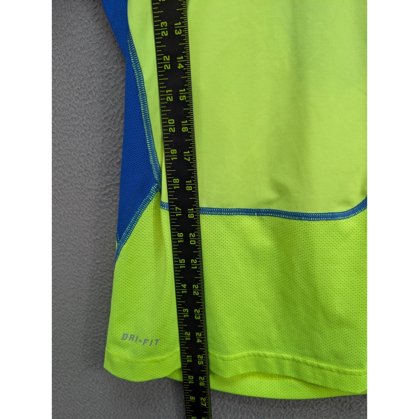 Nike Pro Combat Dri-FIT Compression Shirt Women’s Medium Neon Yellow Blue Sport