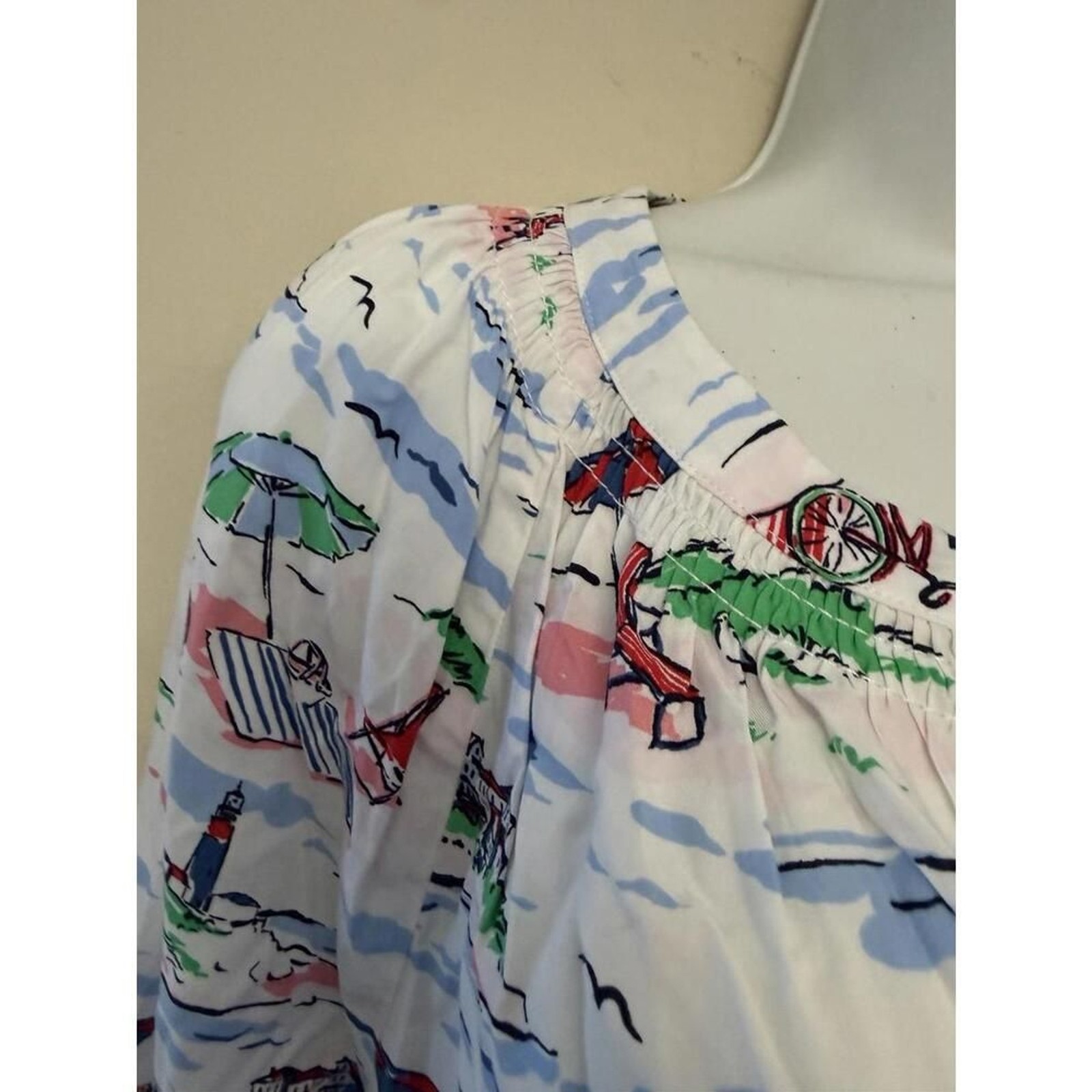 Crown & Ivy Beach Print Pullover Top Women’s Curvy 1X Long Sleeve NWT