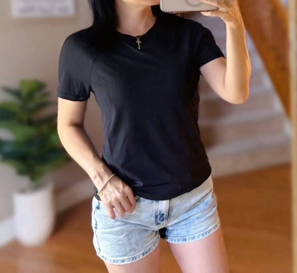 Spyder Womens Short Sleeve Active Tee Black M L XL Ribbed 3D Seam Raglan