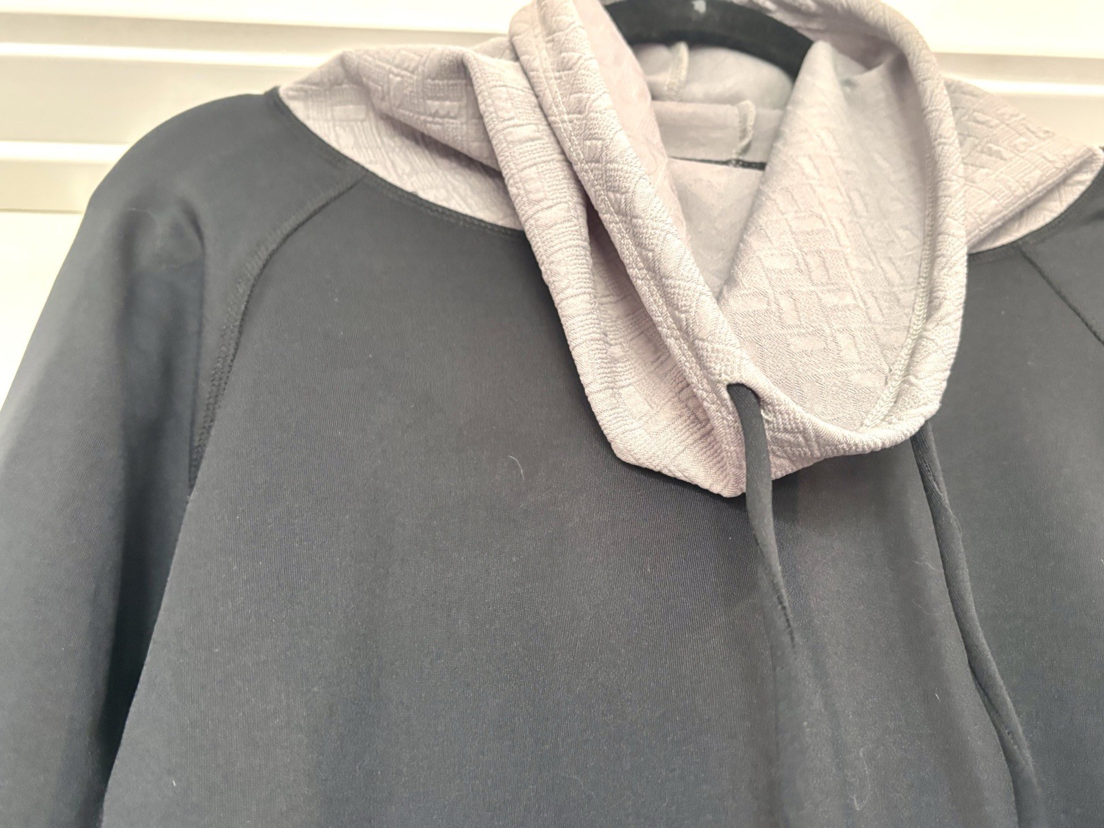 Marika Tek Dry Wik Performance Black & Gray Cowl Neck Long Sleeve Top Size S