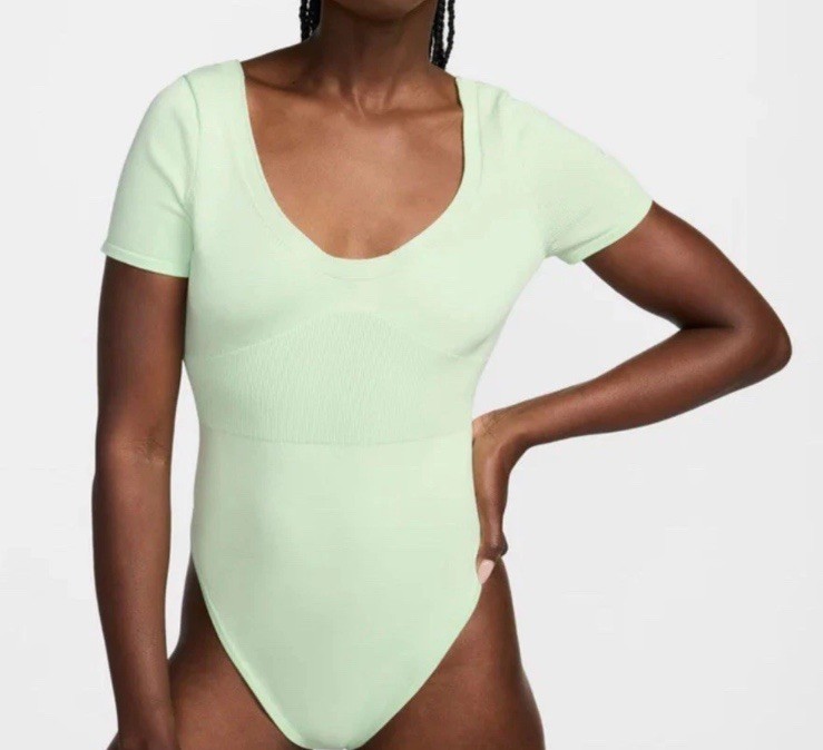 Nike Women’s Sportswear Chill Knit Sweater Body Suit Sz. L NEW Lime Green FN4692