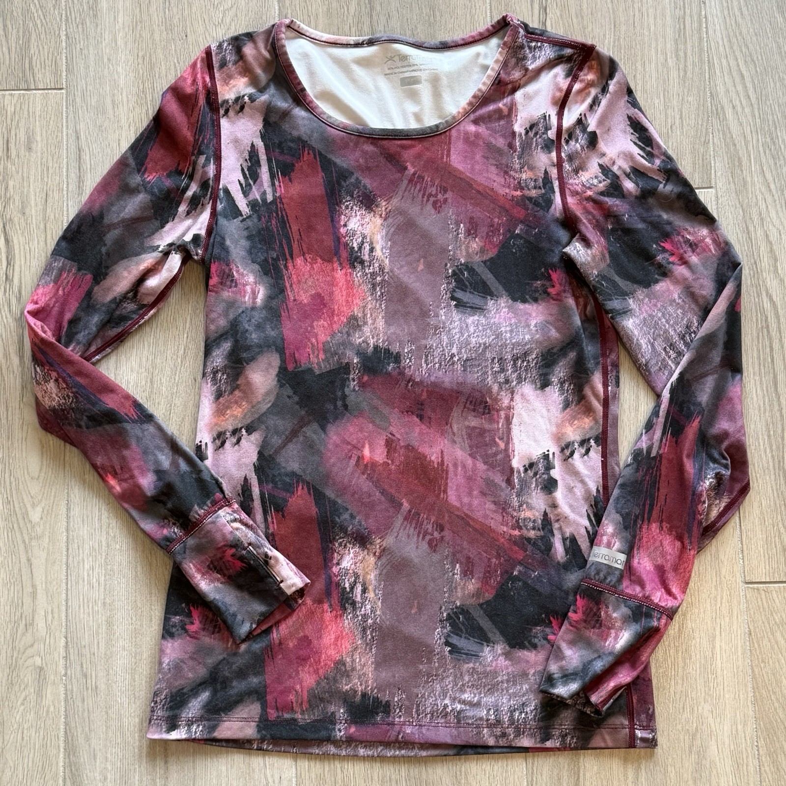 Terramar Cloud Nine 2.0 Midweight Long Sleeve Print Base Layer Top Size Medium