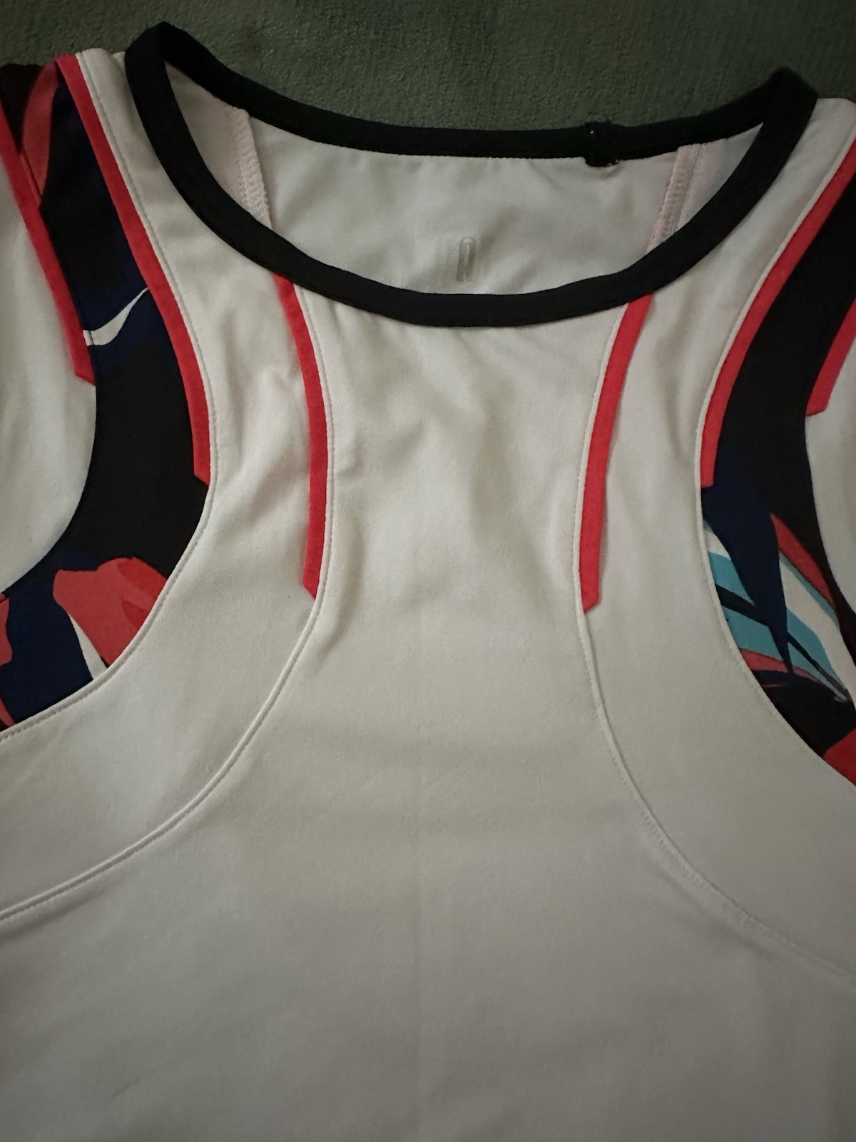 Tail Tech Performance Tennis Golf Athletic Tank top shirt White Size Small