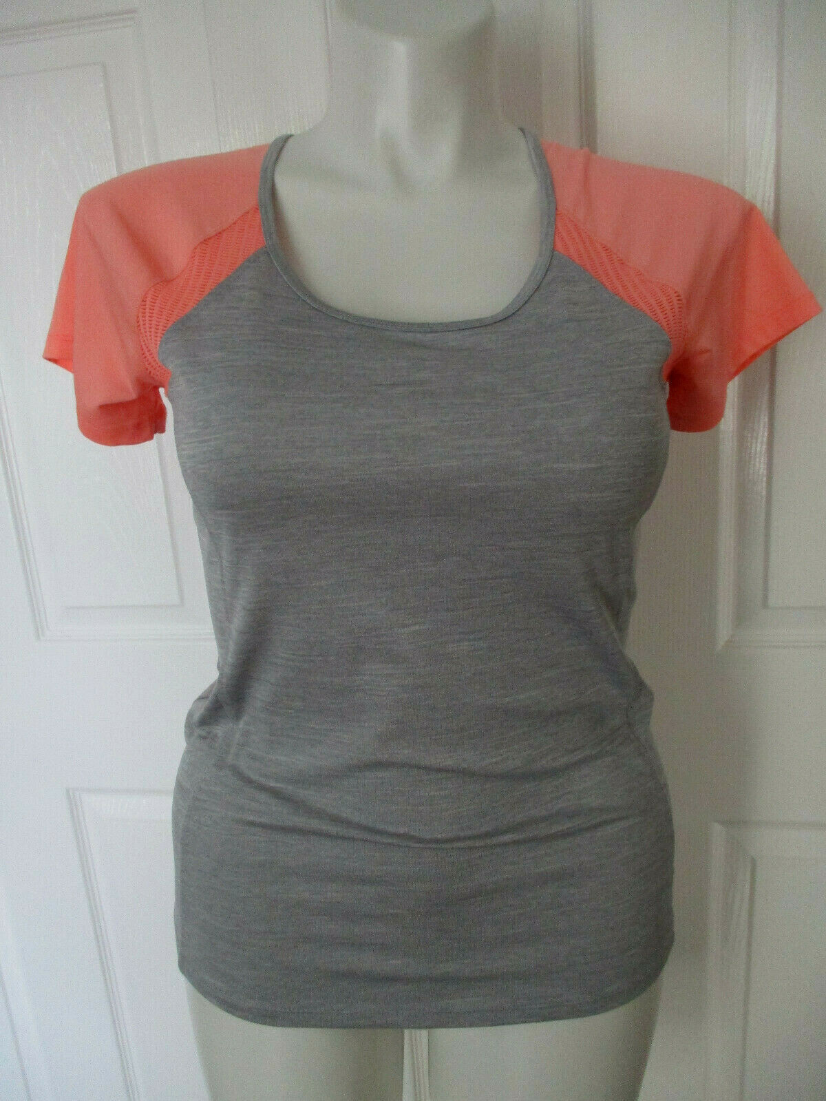 RBX Top Women’s Sz. M Athletic Performance Gray & Orange Short Sleeve EUC