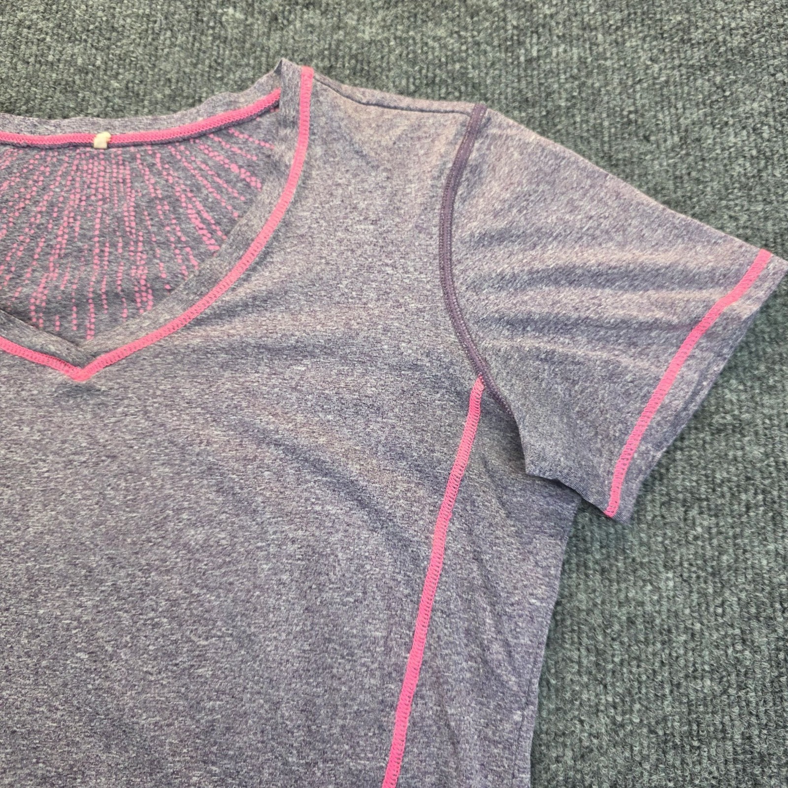 Brooks Performance Tee M Heathered Purple Pink Short Sleeves Workout Athleisure