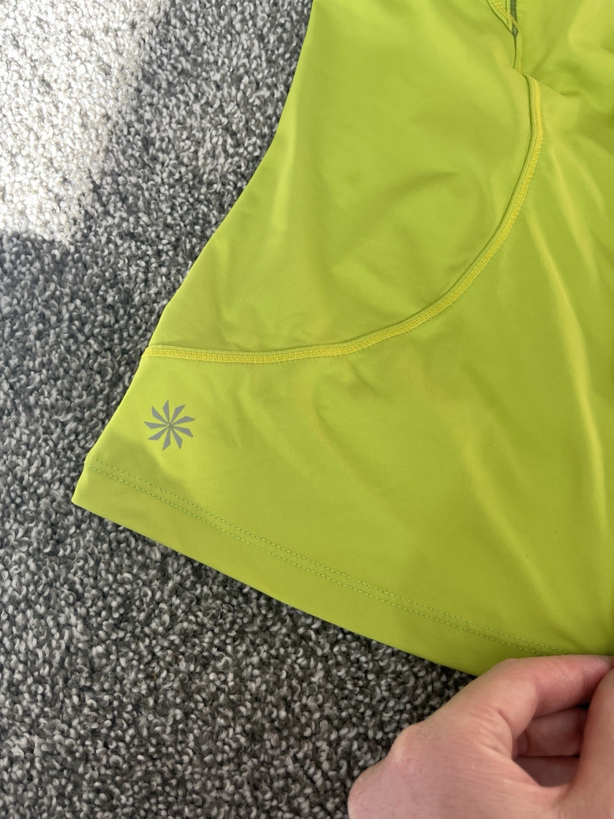 Athleta Racerback Tank Top Medium Chartreuse Built In Bra. A2