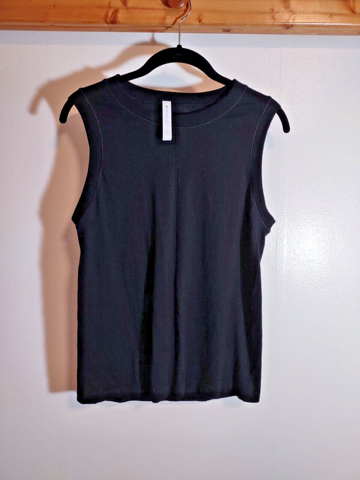 Athleta Women’s L Black Muscle T Shirt Stretch Designer Activewear Performance