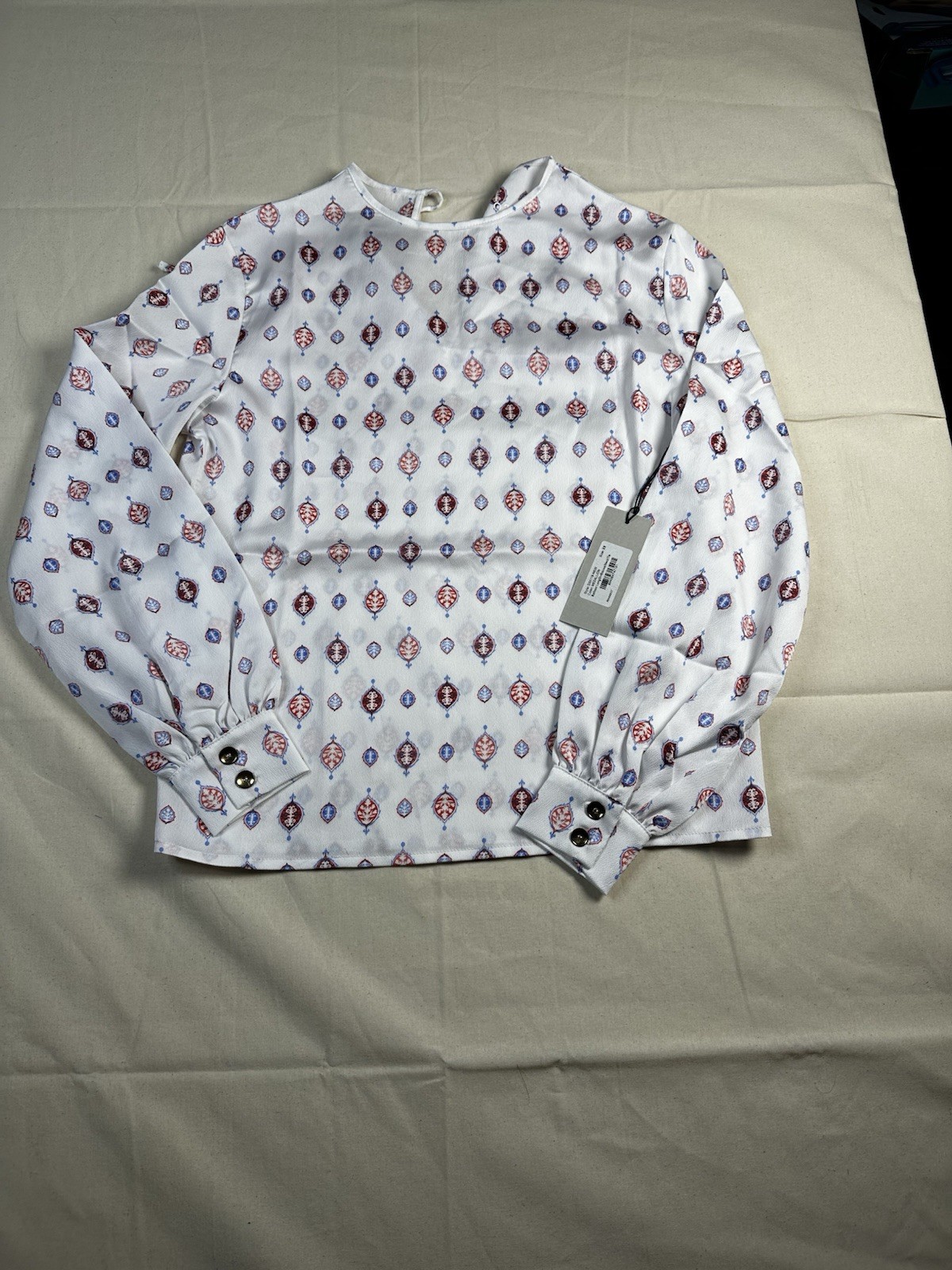 Tail Activewear On The Go Balloon Sleeve Blouse Medallion print XS