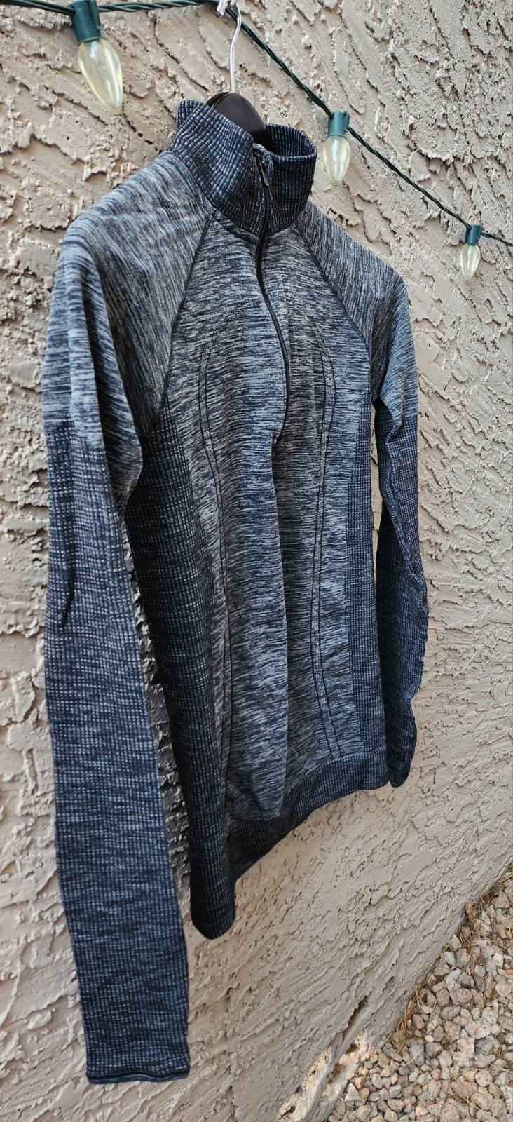 Lululemon Swiftly Wool 1/2 Zip Pullover Long Sleeve Turtleneck Black Grey SZ 6