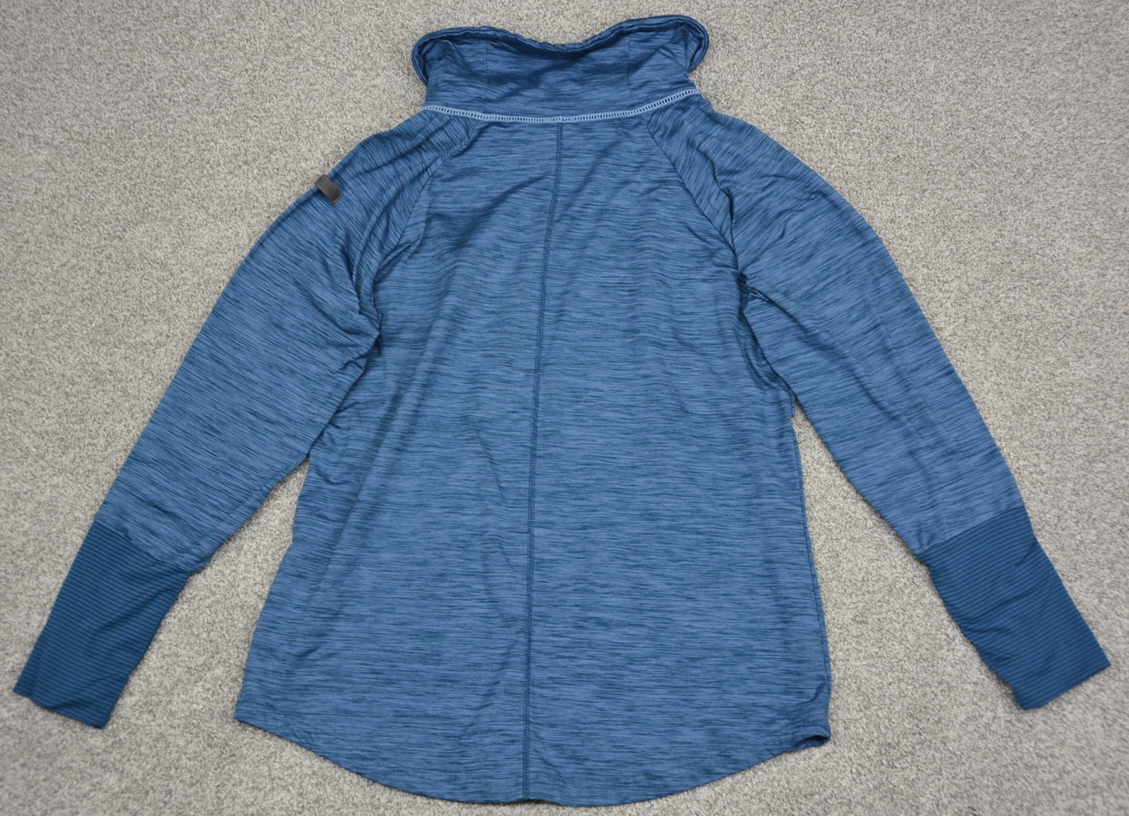Avalanche Long Sleeve Turtleneck Activewear Shirt Women’s XL Blue