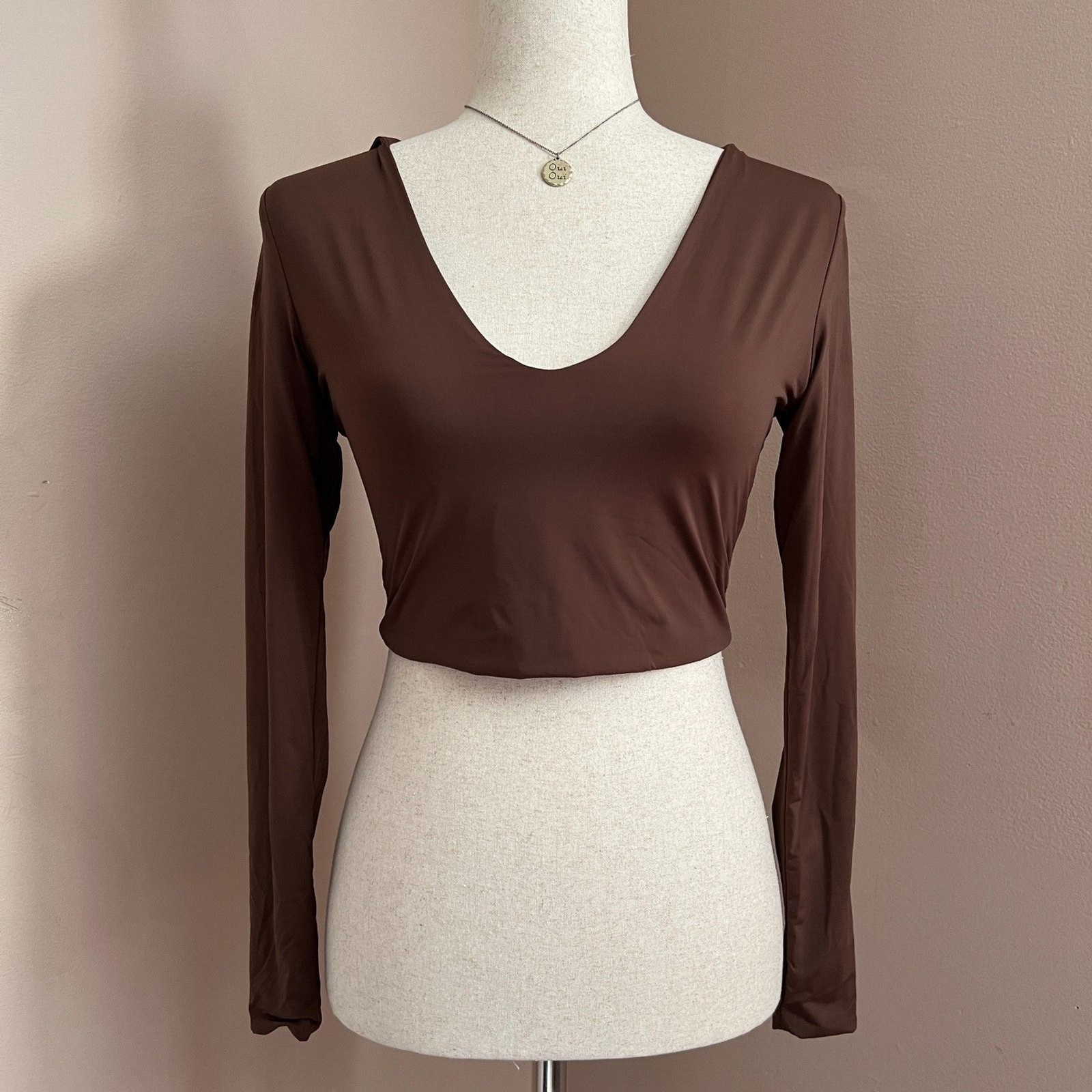 Bossa Brown Hooded Long Sleeve Crop Top y2k Going Out Model Off Duty Size S
