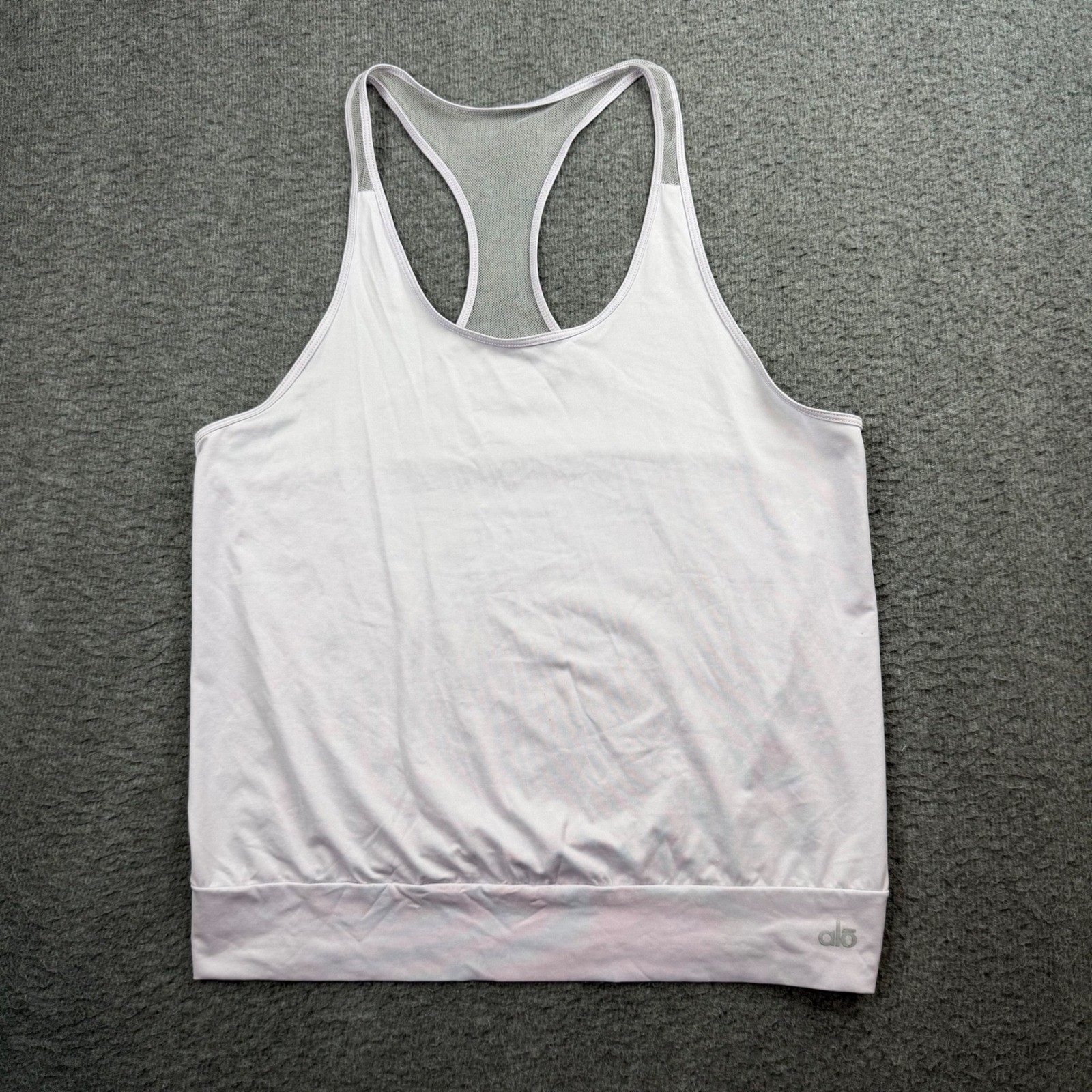 Alo Yoga Tank Top Women’s Medium Lavender Mesh Racerback Banded Hem Activewear