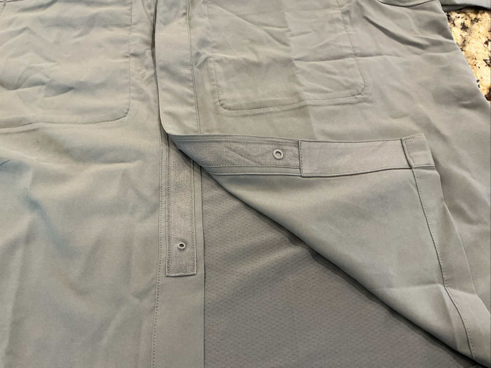 NWT Under Armour Short Sloeve Button Up Performance Fishing Shirt Women’s Size S