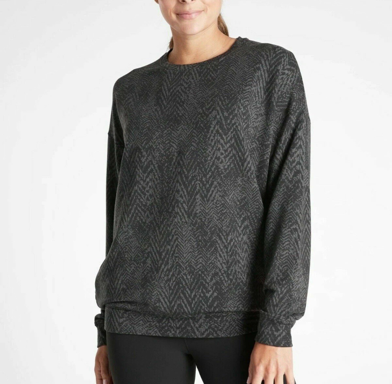 Athleta Aztec Print Long Sleeve Active Top Womens Large Gray Jersey Stretch Run