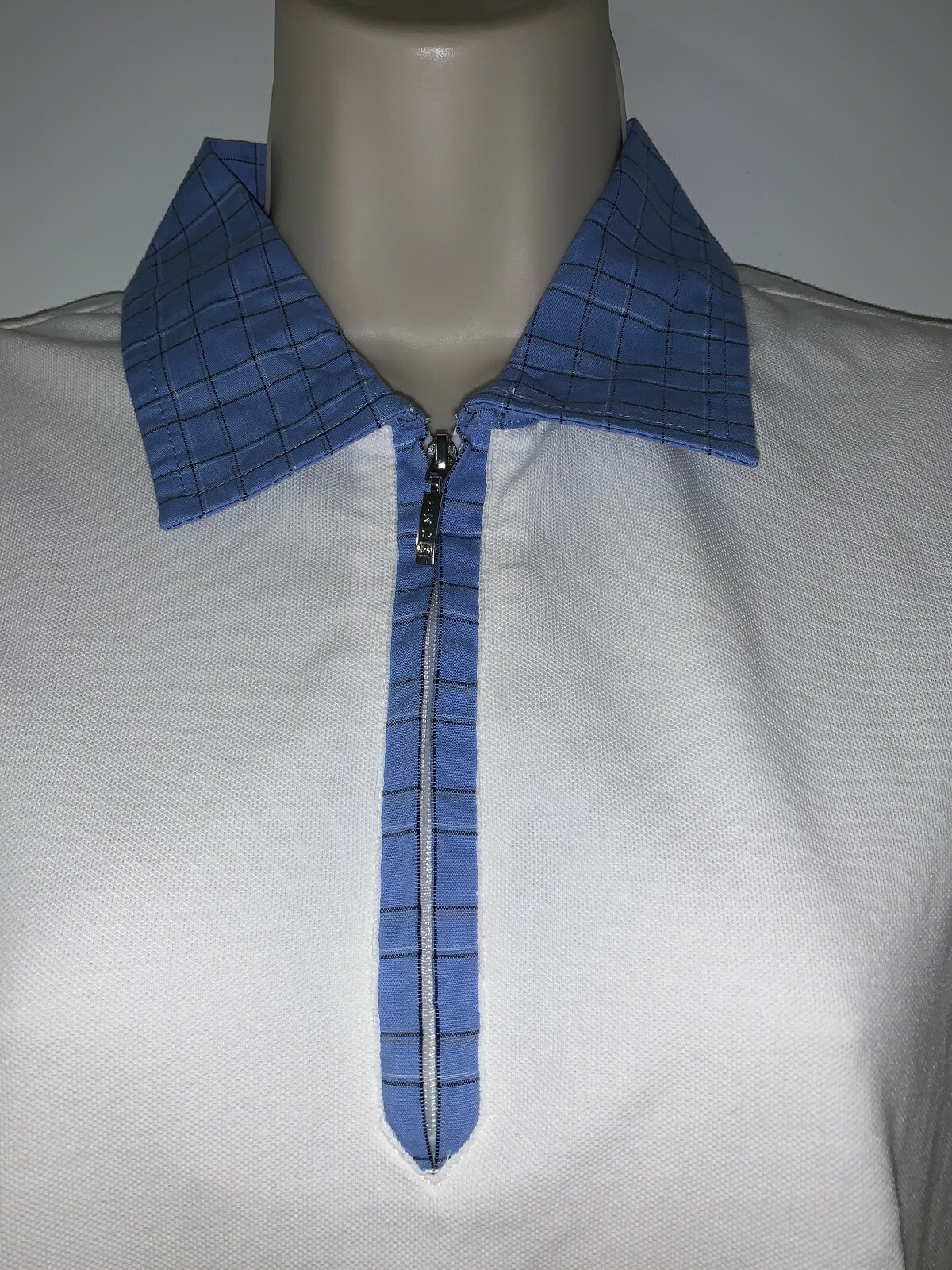 NWT $62 IZOD GOLF Classix Swingflex White Blue 1/2 Zip Polo Ladies S/P ~ NEW