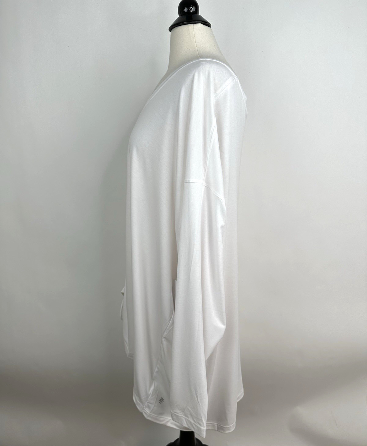 Athleta Crossover Ruched Top Plus 3X 24/26 White Adjustable Cinch Athleisure NWT