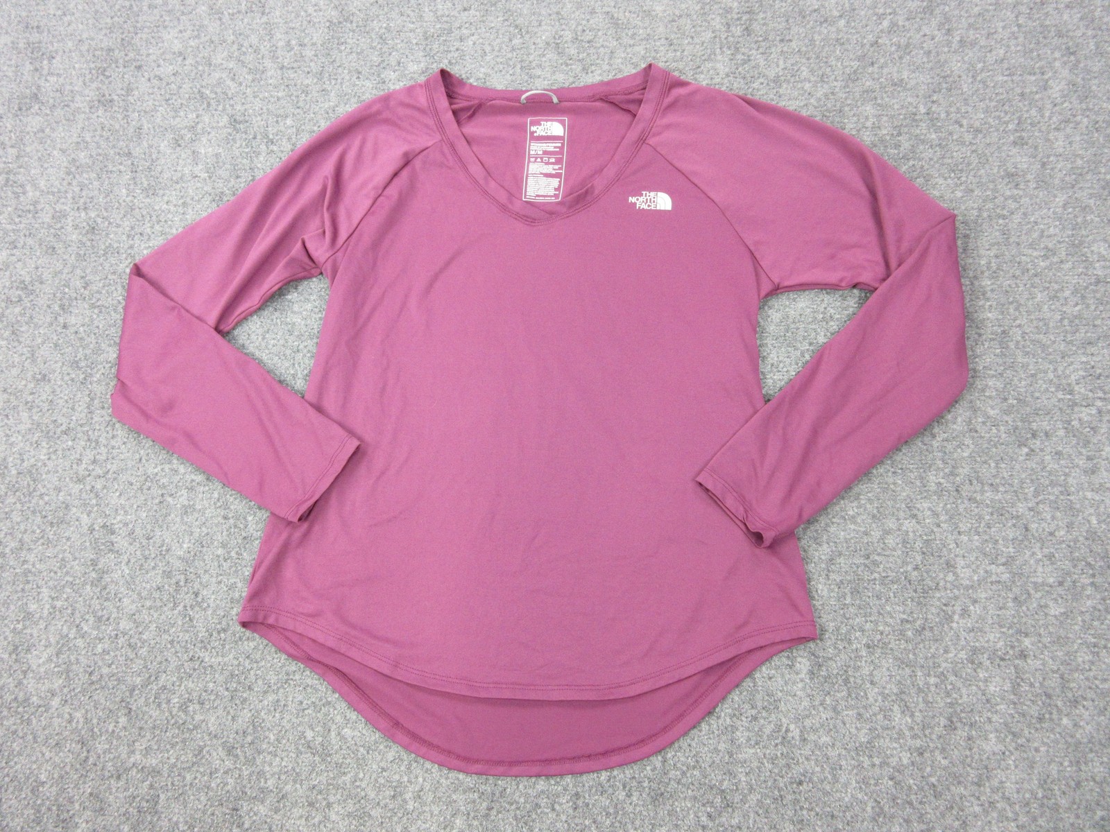 The North Face Shirt Womens Medium Purple Long Sleeve V-Neck FlashDry Athletic