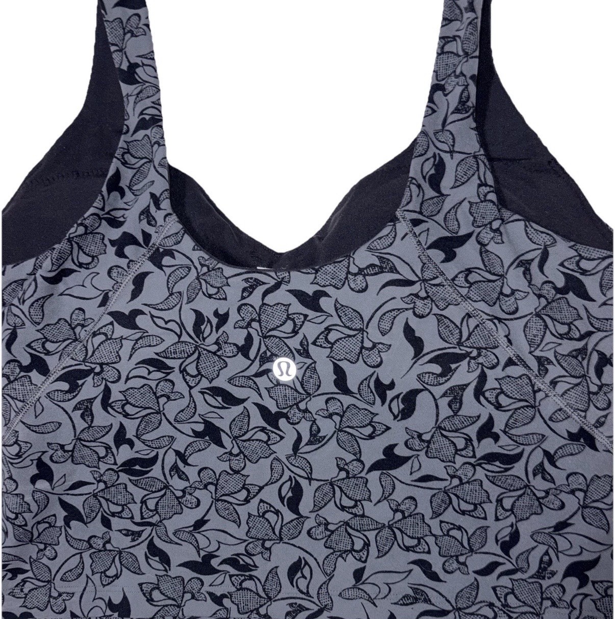 NWT🖤LULULEMON🖤SIZE 12🖤ALIGN TANK🖤BUILT IN BRA🖤AUTHENTIC🖤MINI FILAGREE LACE