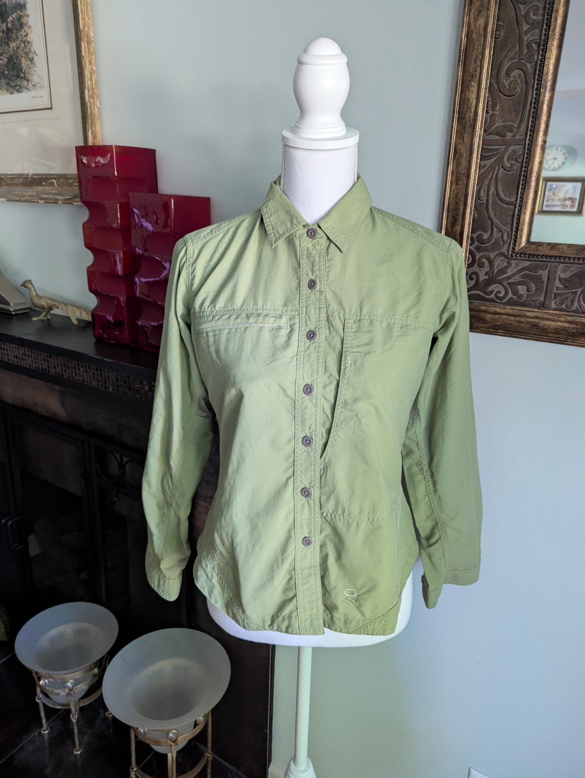 Mountain Hardwear Womens 4 Button Front Olive Hiking 3/4 SleeveFront Pockets 132