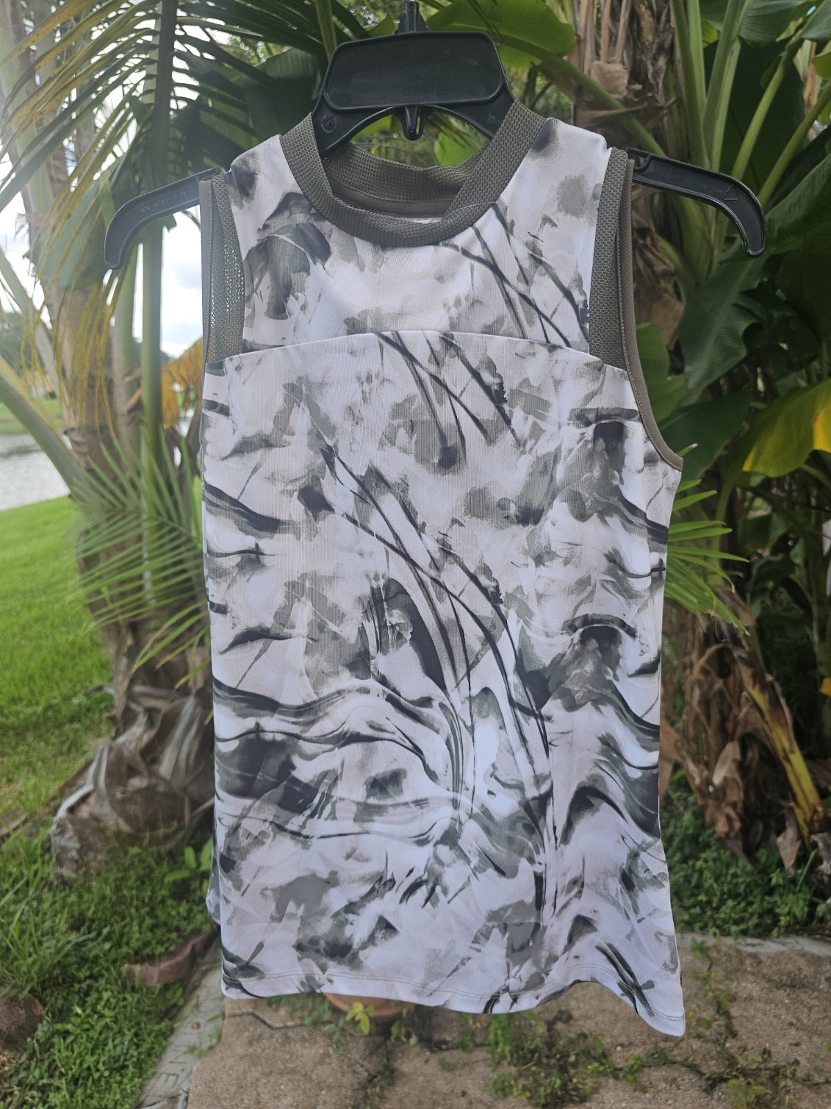 Callaway Opti Dri Sleeveless Women’s Golf Shirt Size Small CGKFC068GG 123