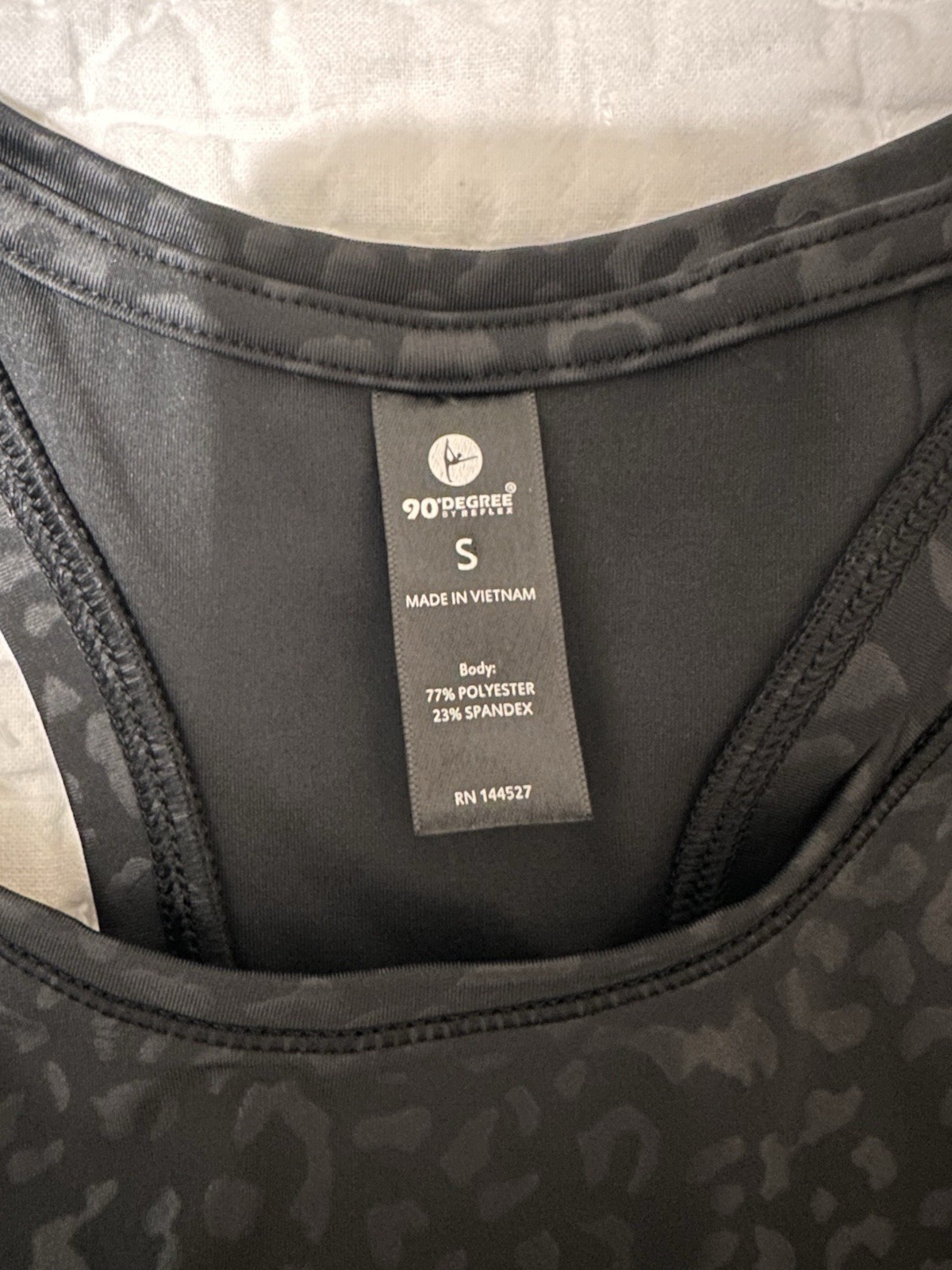 90 Degrees By Reflex Black Leopard Print Active Tank Crop Top Size Small