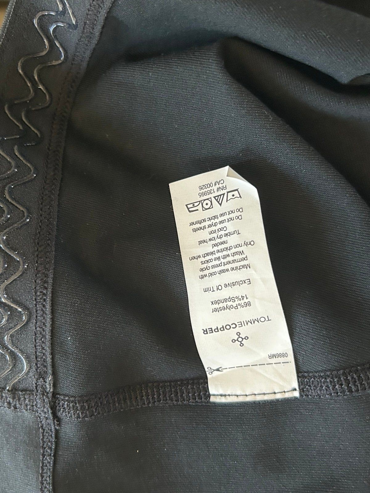 Tommie Copper Full Back Support Zip Shirt Women’s Short Sleeve Black Large
