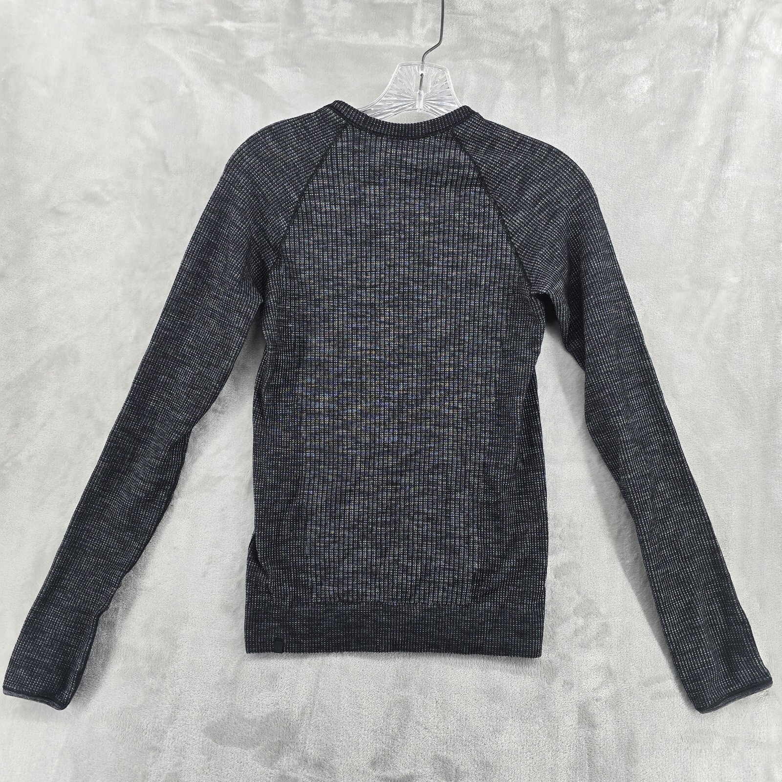 Lululemon Size 2 or 4 Wool Swiftly Tech Long Sleeve Top Black Grey