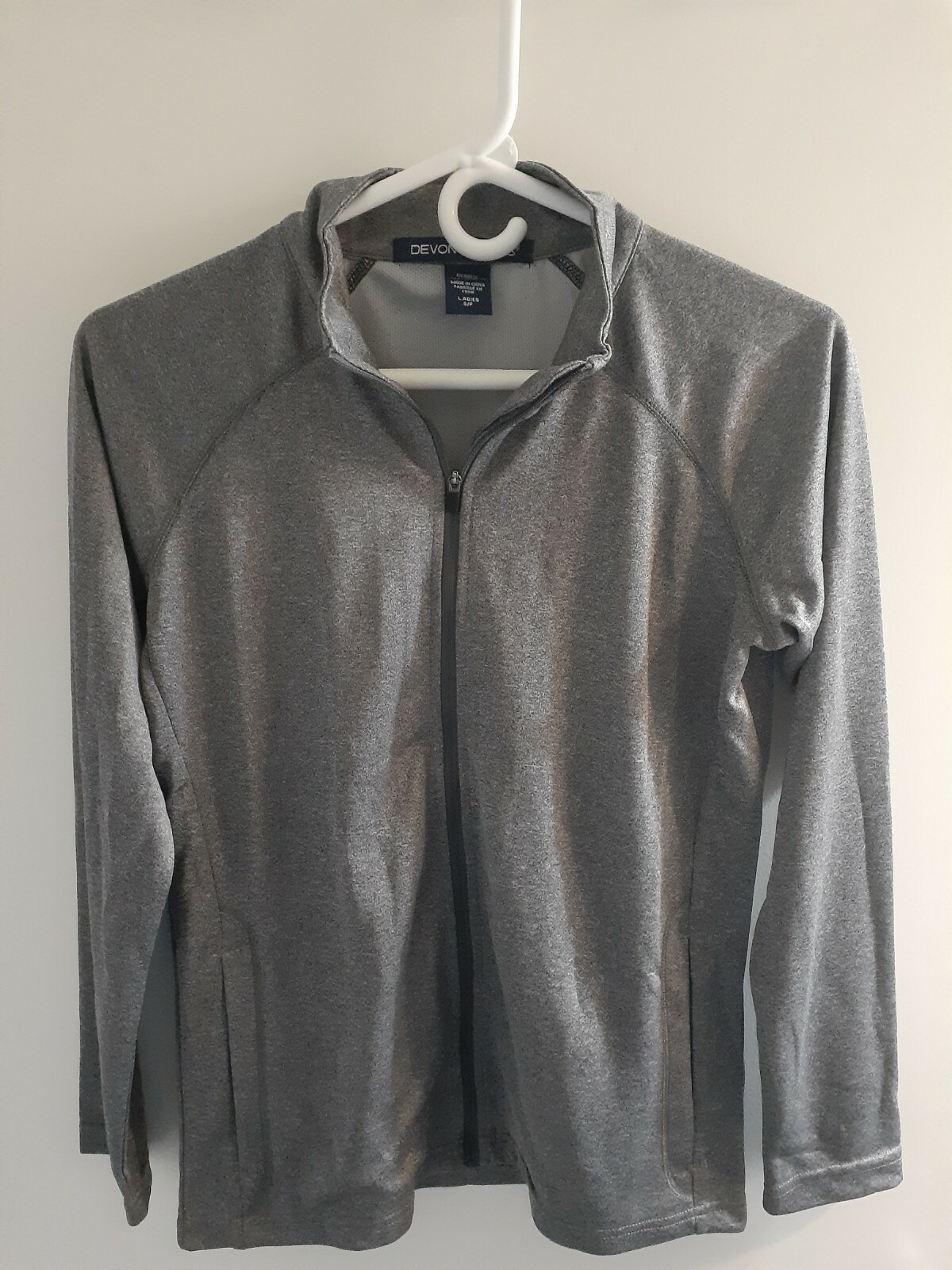 Devon & Jones Ladies’ Stretch Tech-Shell Compass Full-Zip Small Gray DG420W
