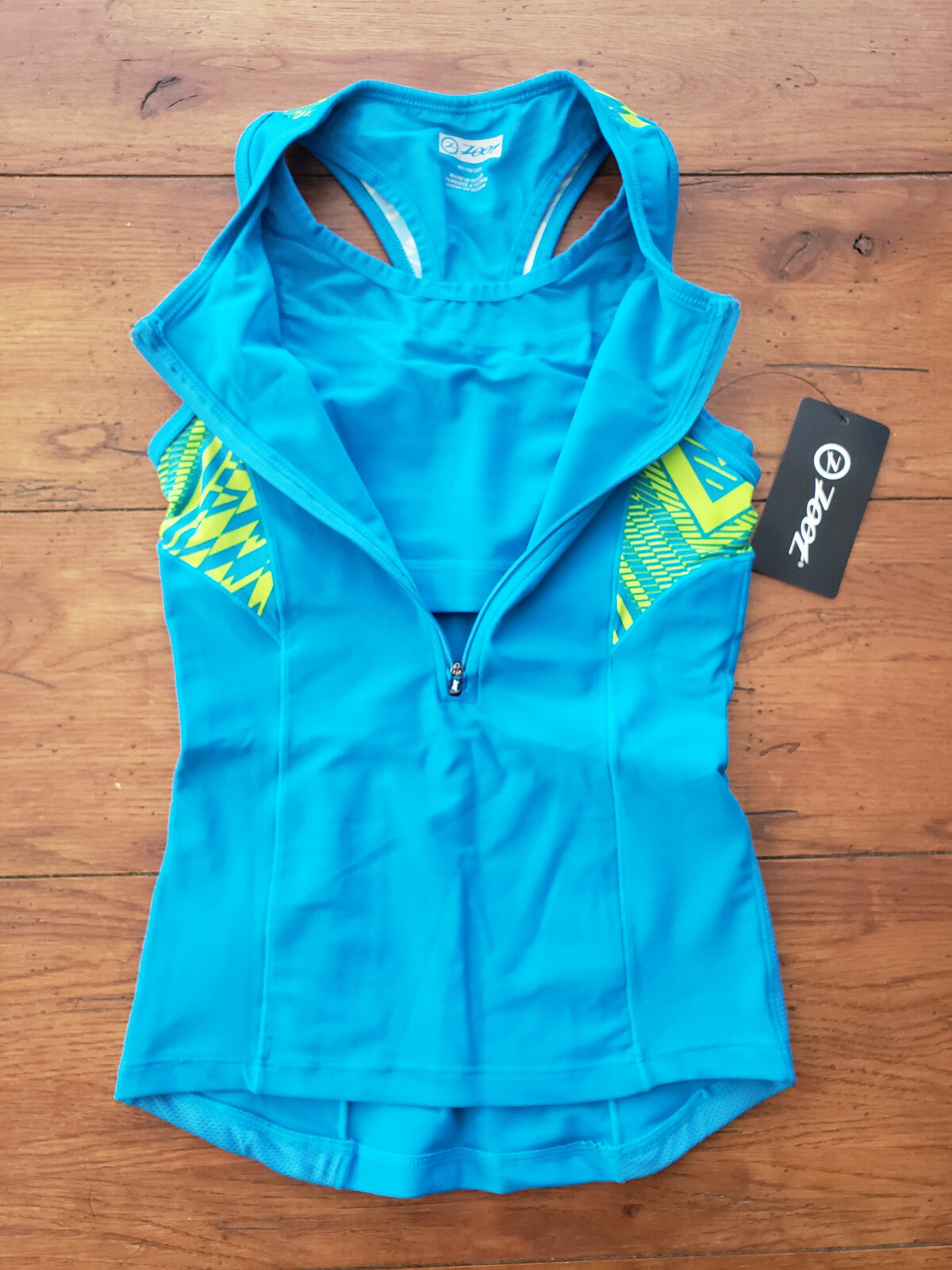 ZOOT Women’s XS Performance Tri Tank Top Blue Green Tribal Shirt Singlet