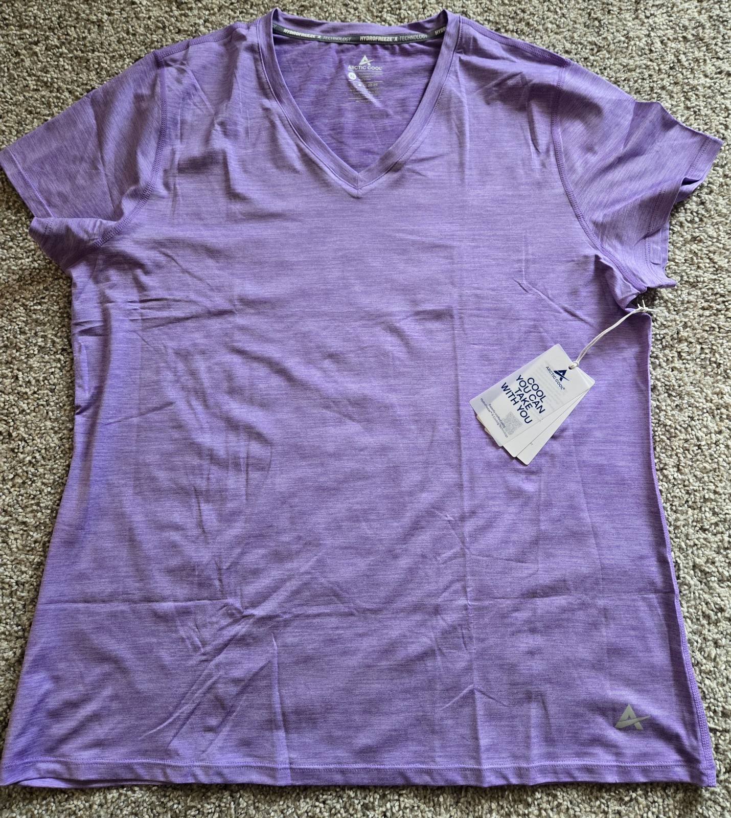 Arctic Cool V-neck Size XL