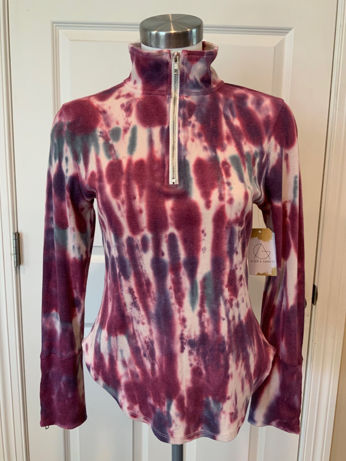 Chaser Purple Tie Dye, Long Sleeve Shirt W/ 1/4 Zip Size XS