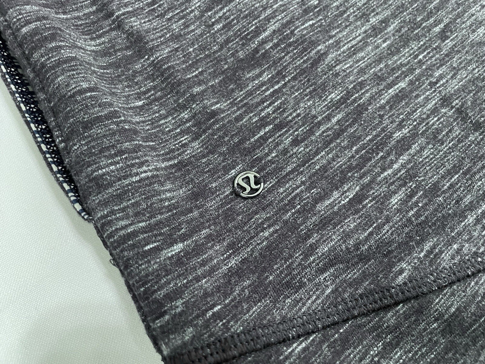 Womens Lululemon Exhalation Pullover II Sweater Heathered Marled Black 10