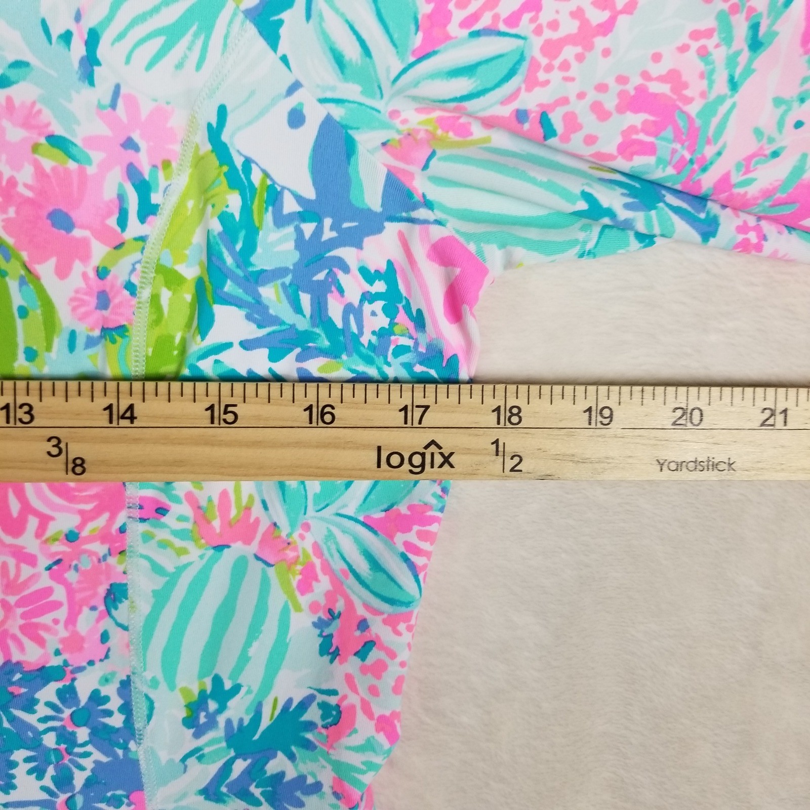 Lilly Pulitzer Luxletic Pullover Womens Medium Pink Blue Tropical UPF 50 Zip