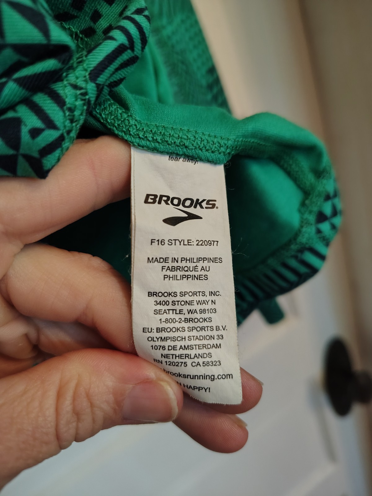Brooks Run Happy Drilayer pullover technical 1/4 zip Women Sz M