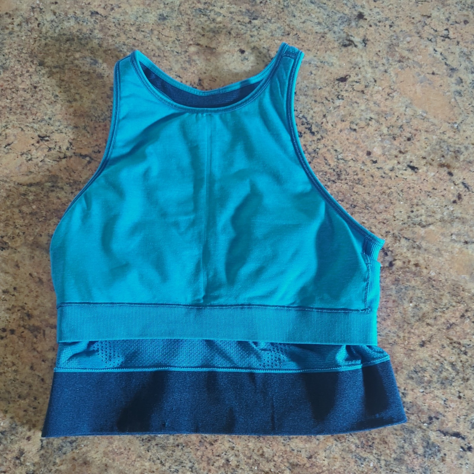 Lululemon Seamless Mesh Supportive Training Tank Top. Graphite Grey. Size 6