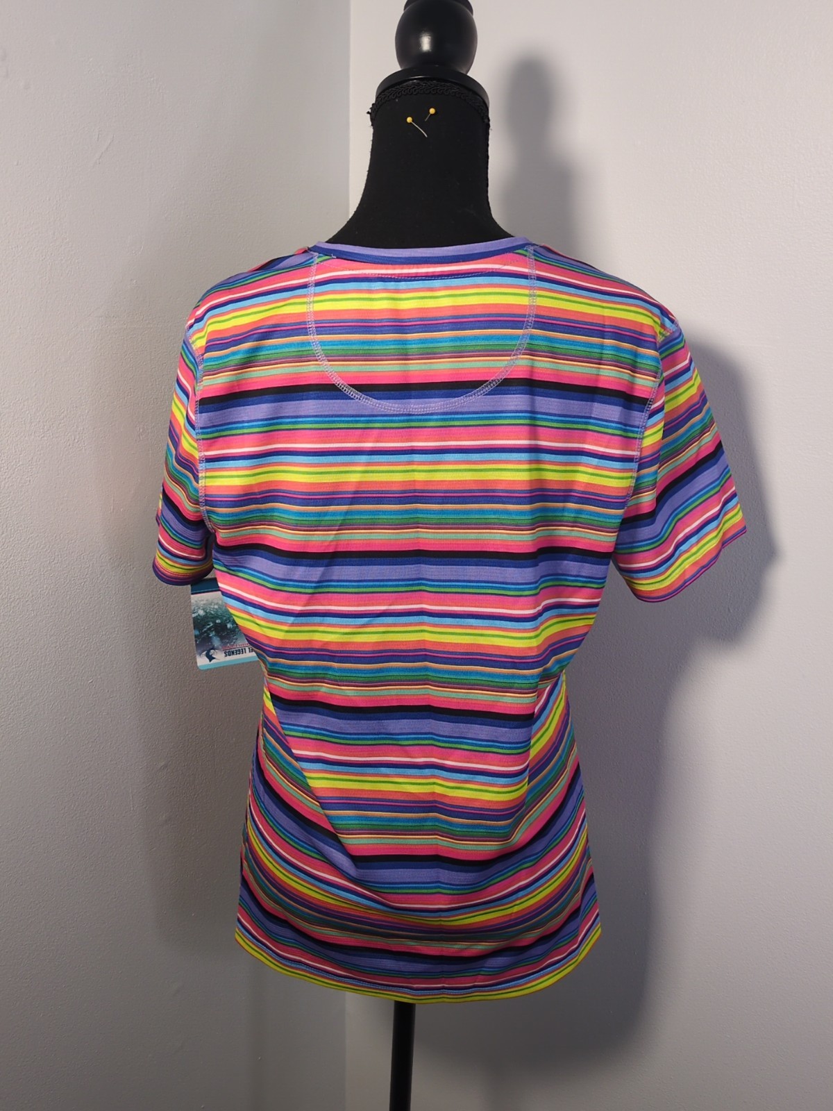 Reel Legends Freeline Performance Tee 30 UPF, Quick Dry, Women’s L, Striped NWT