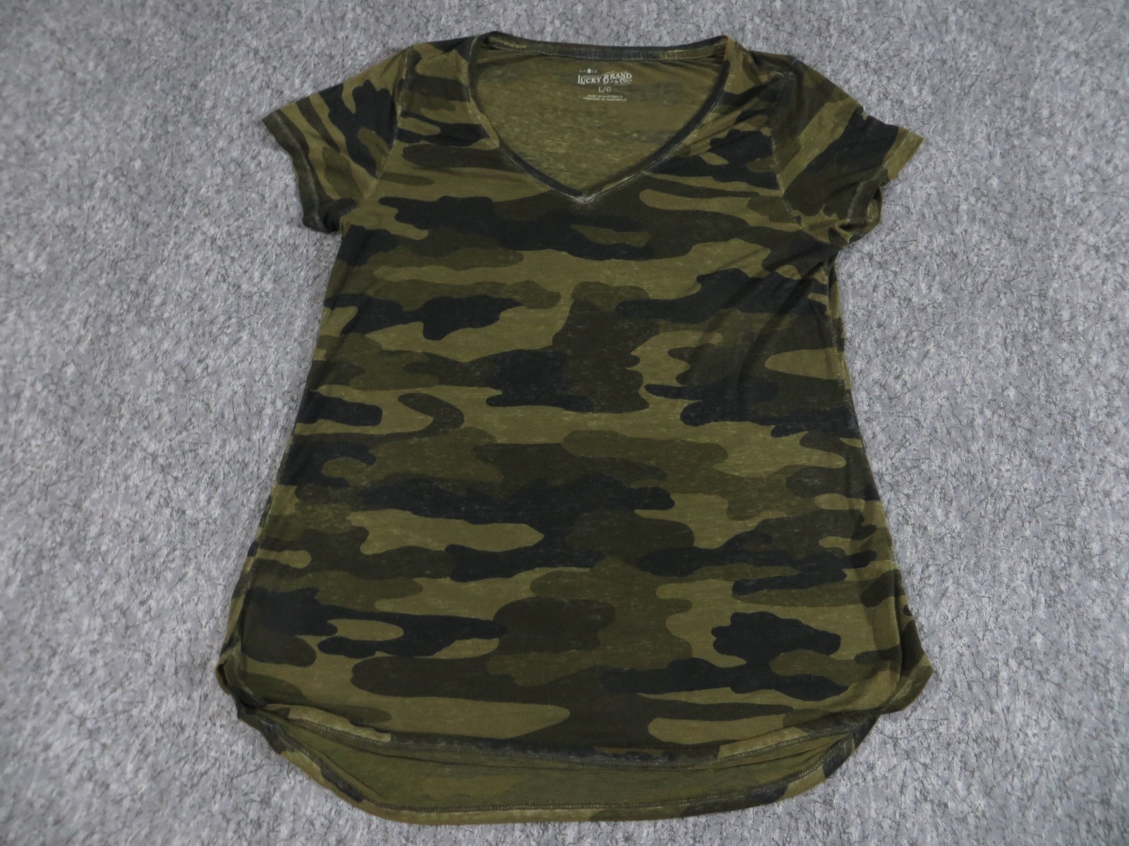 Lucky Brand Camo Print Burnout T-shirt Womens Large Short Sleeve Green