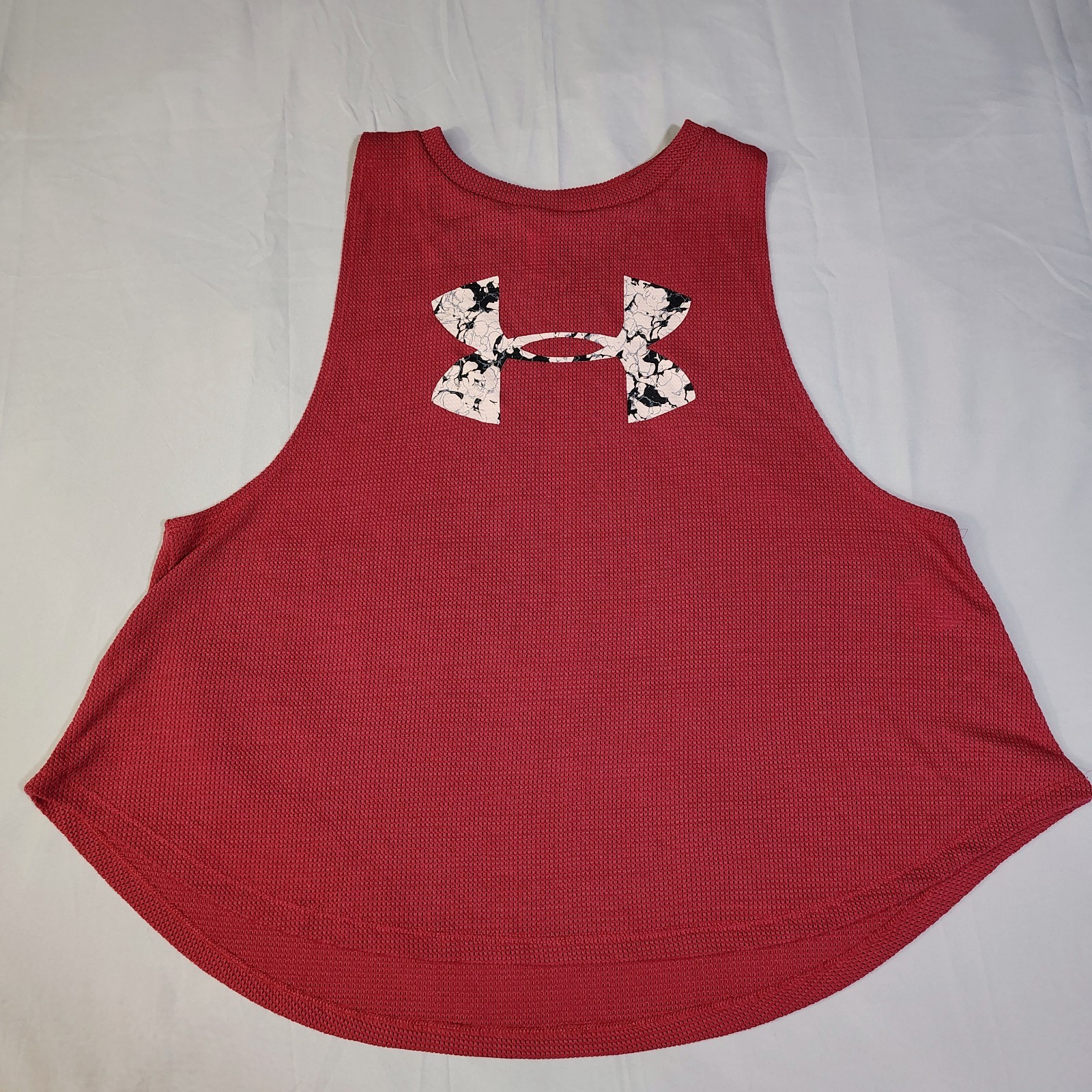 Under Armour Mesh Racerback Tank Sz L Pink Floral Logo Athleisure Sporty Chic