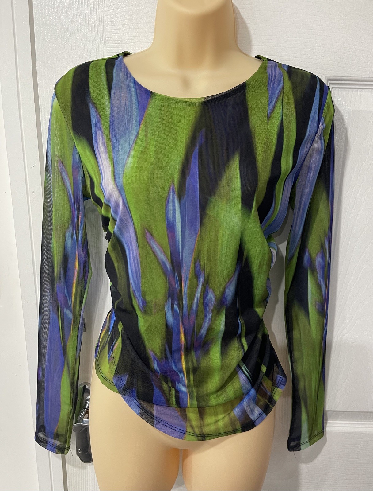 Zara Women’s Purple & Green & Black Print Long Sleeve Crop Mesh Top Size L