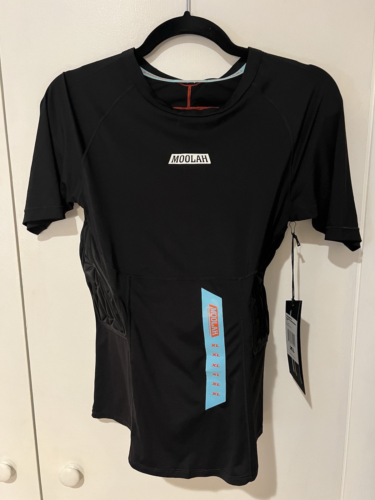 Moolah Women’s Basketball Padded Compression Top Shirt Black Sleeve XL Kicks