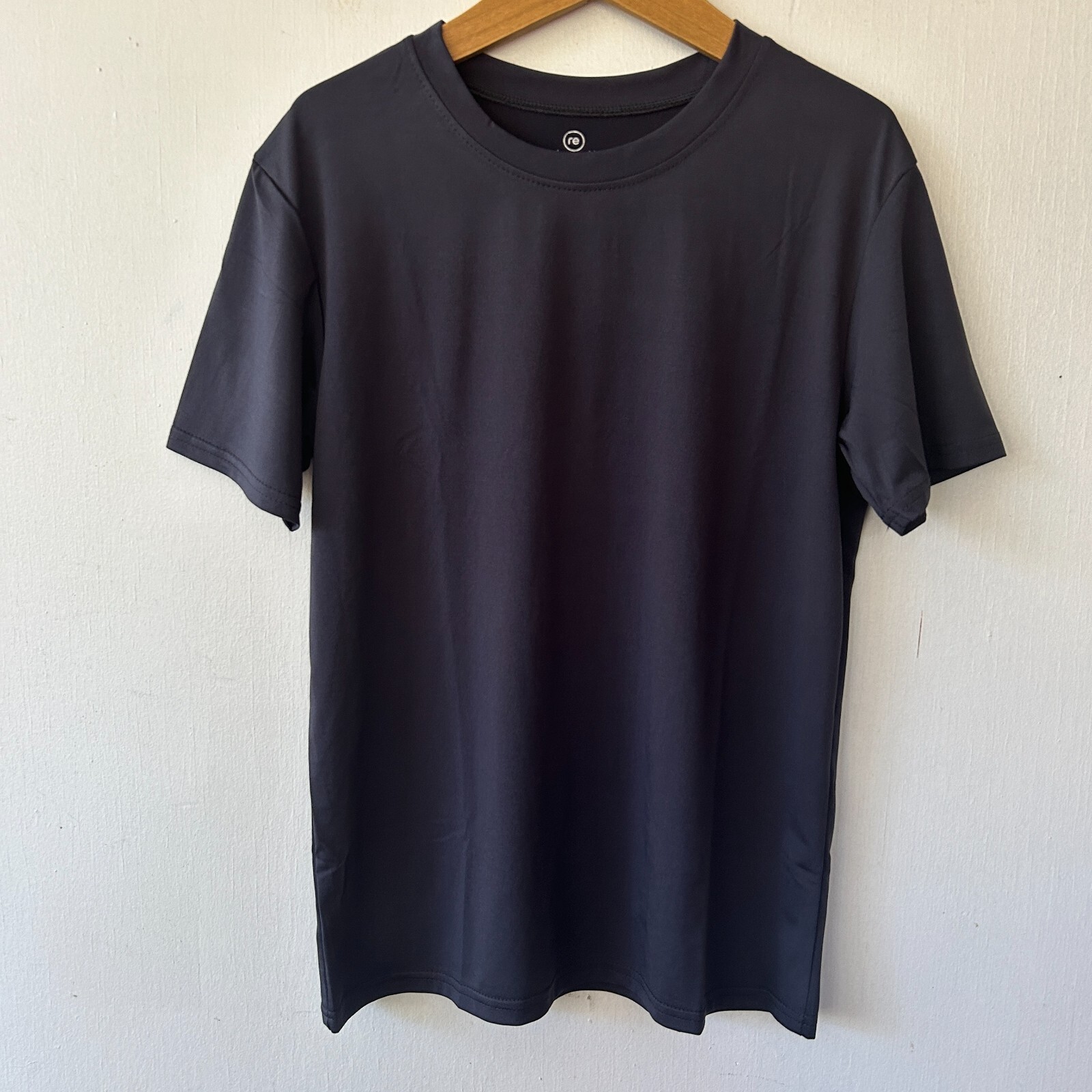 Real Essentials Activewear T-shirt Womens Large Gray Short Sleeve Athletic Tee