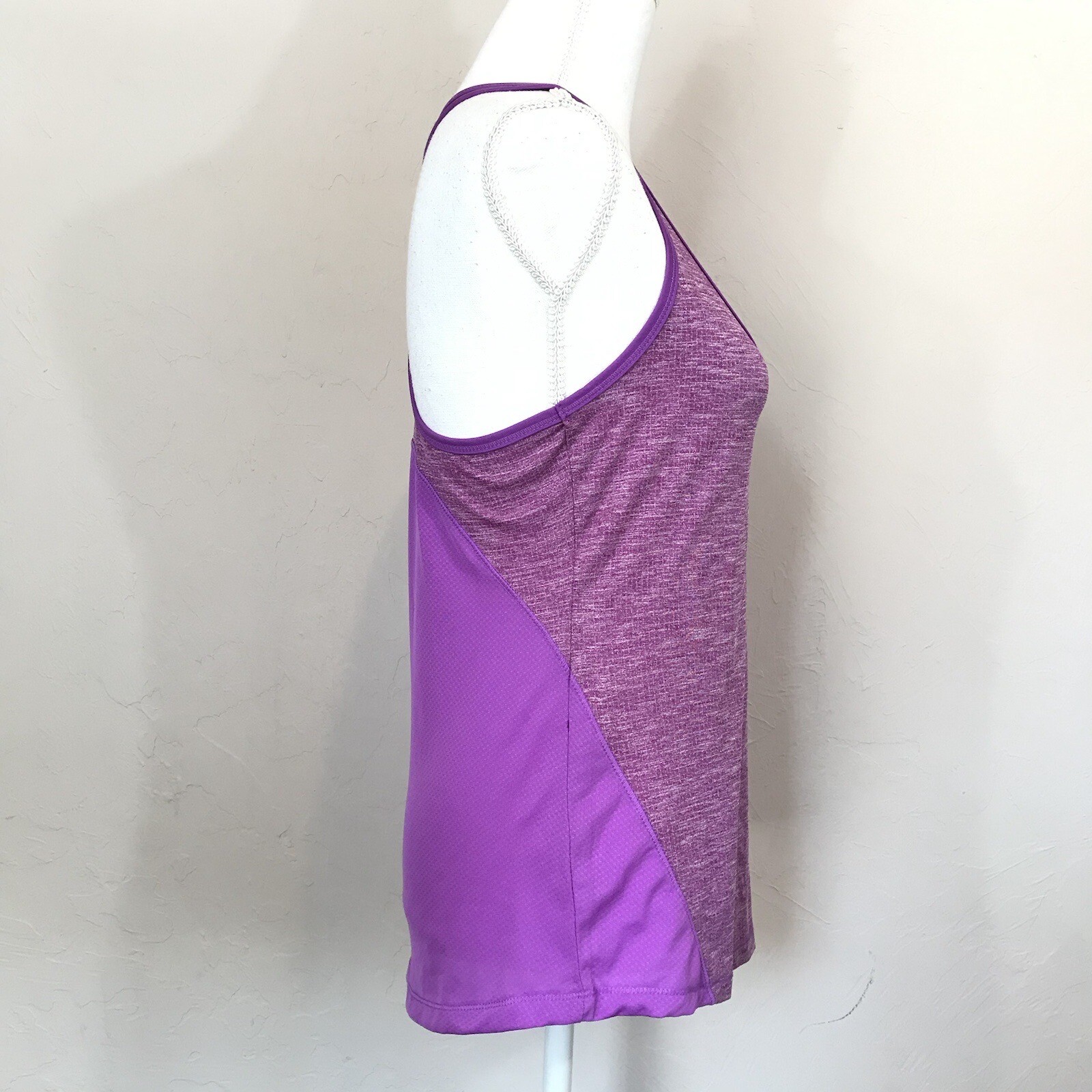 Old Navy Active Opulent Iris Purple Semi Fitted Racerback Workout Tank Small