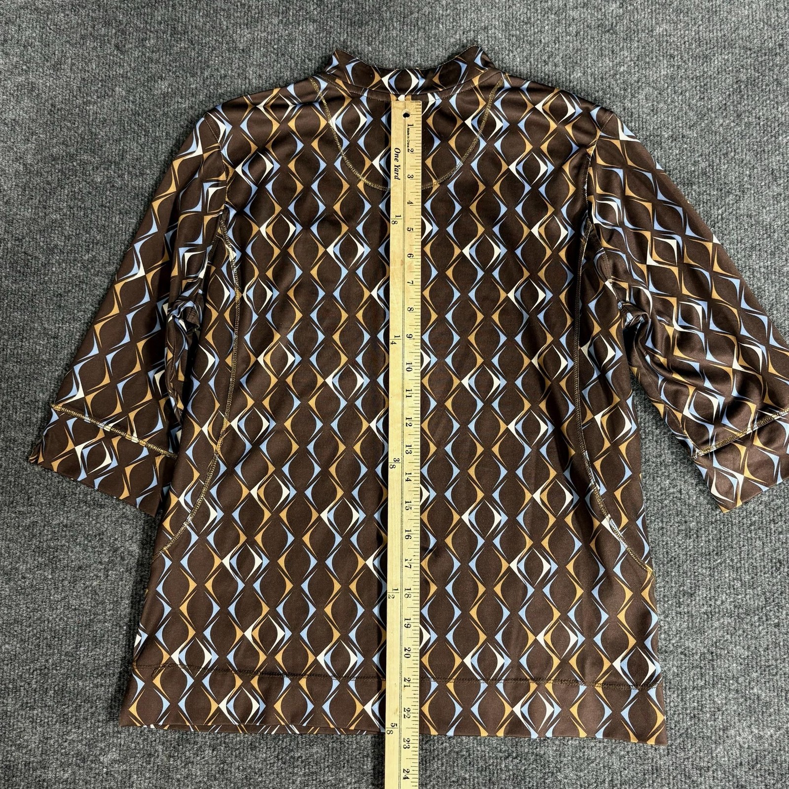 Tail Tech Pullover Womens Medium Brown Geometric Pine Needles 1/4 Zip Golf Top