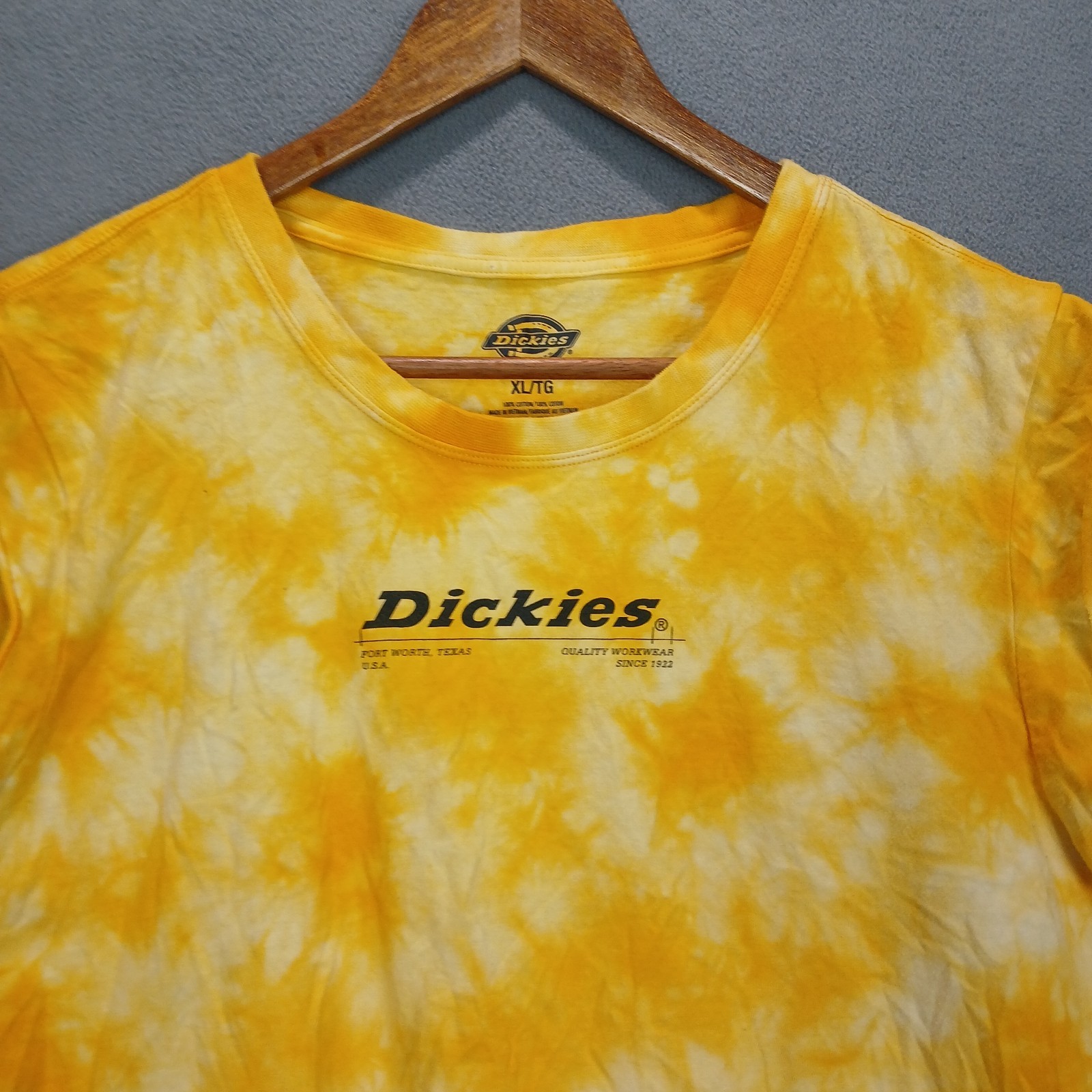 Dickies Muscle Tank Top Women XL Yellow Tye Dye Cotton Athletic Workwear Running