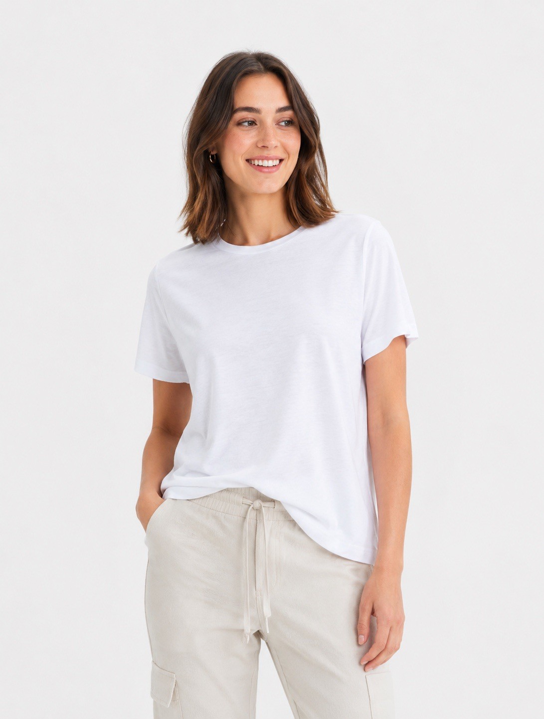 All In Motion Women’s Beyond Ease Oversized Short Sleeve T-Shirt White Size S