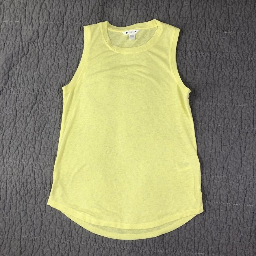 Athleta Top Women Small Yellow Breezy Tank Lightweight Active Gym Yoga Outdoors
